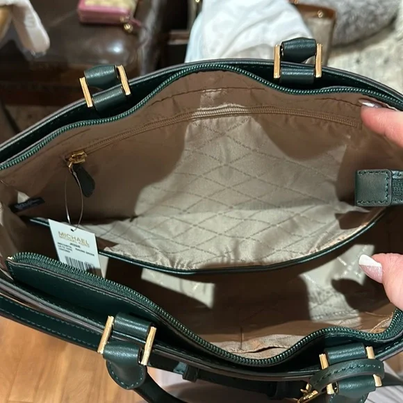 MICHAEL Michael Kors Jessie Large Tote Satchel in Racing Green, BNWT - Picture 16 of 16